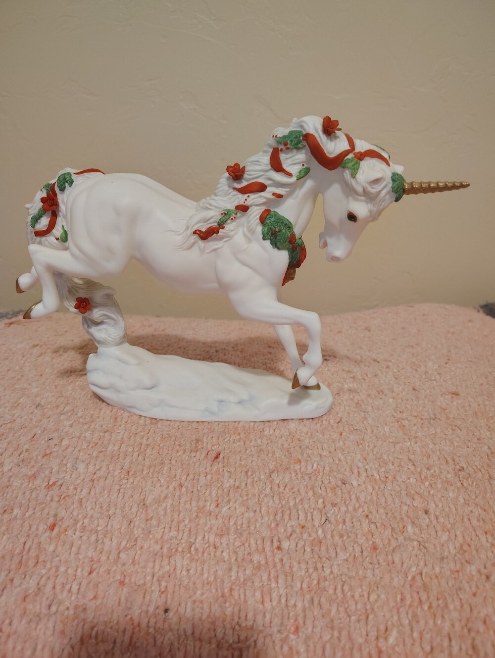 VTG Princeton Gallery Porcelain Unicorn Yuletide Delight 1991 W/COA